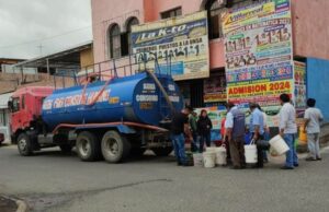 Arequipa sin agua potable por segundo día consecutivo y genera caos en la población