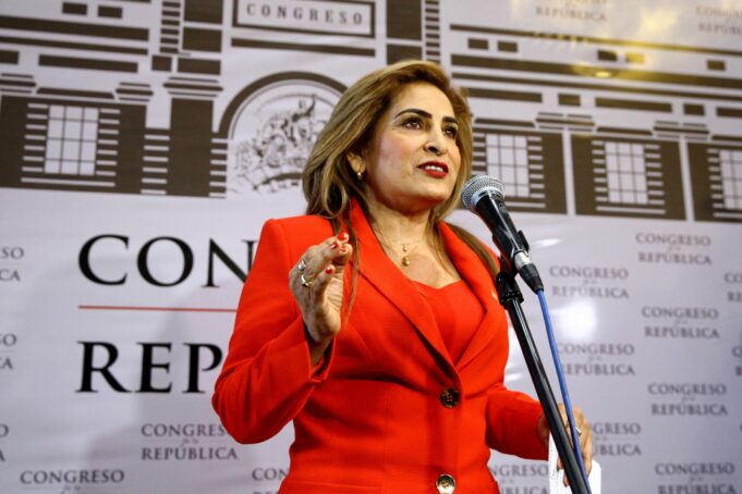 Denuncia constitucional contra excongresista Maritza García por enriquecimiento ilícito
