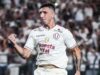 Universitario volvió a la punta del Apertura al derrotar a Melgar 2-0
