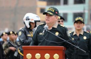 Exjefe de PNP, Jorge Angulo, presenta recurso para volver al cargo, contra la resolución firmada por Dina Boluarte