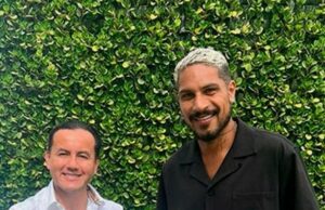 Paolo Guerrero finalmente jugará por César Vallejo y viaja para entrenar jueves en la tarde