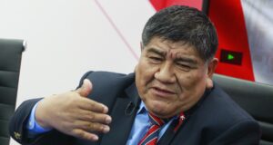 Congreso rechaza censurar a ministro de Energía y Minas, Rómulo Mucho