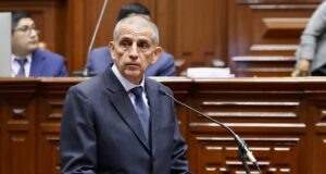 Fiscalía inicia diligencias preliminares contra Víctor Torres por remoción de Jorge Angulo de la PNP