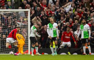 Manchester United eliminó al Liverpool de la FA CUP al ganarle 4-3