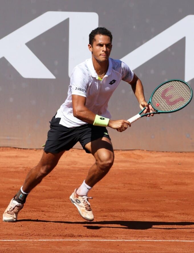 «Juanpi» Varillas avanzó a Cuartos de Final del Challenger de Asunción