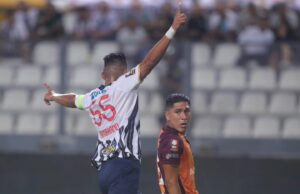 Alianza Lima goleó a Los Chankas 3-0 con dos de Zambrano y uno de Waterman