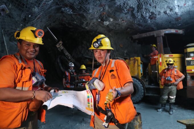 MINEM: Empleo directo en el sector minero creció 6.4% en el primer mes del año