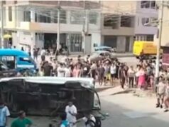 Dos escolares fallecidos y más de 10 heridos deja triple accidente vehicular en Los Olivos