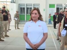 Dina Boluarte: niega complot que implica a su hermano y rechaza conspiración para sacar a Otaróla