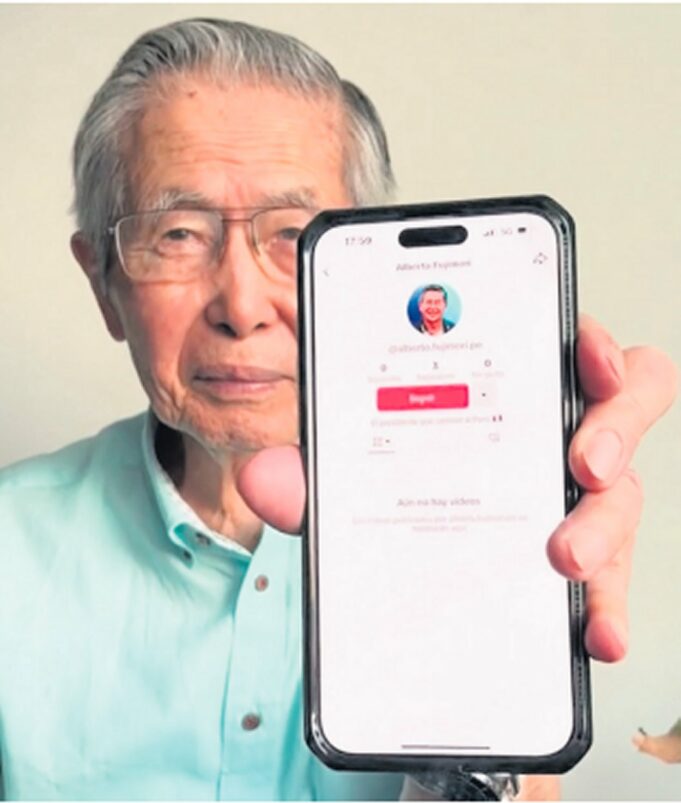 Fujimori reabre sus cuentas en redes sociales y dudan de su condición de enfermo terminal