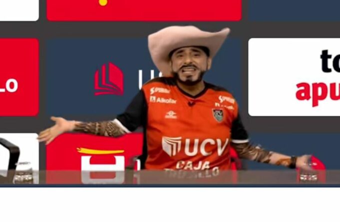 Carlos Álvarez hace divertida parodia de la presentación de ‘Paolin lin lin’ en la “César Pellejo”