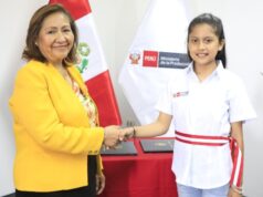 Niña del Callao se convierte en ministra de la Producción por un día