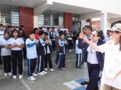 Ministra de Educación confirma que más del 90% de colegios recibió materiales educativos