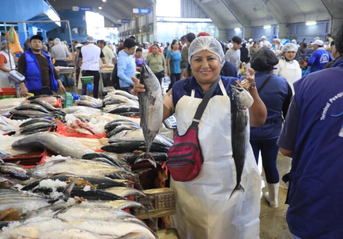 Semana Santa: PRODUCE promueve el consumo de pescado en ollas comunes, comedores populares y colegios