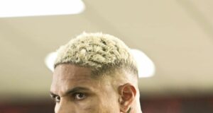 Paolo Guerrero regresó a Lima y tuvo primer entrenamiento con la Selección