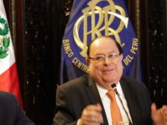 Julio Velarde alerta sobre la insuficiencia del 10% de aporte a las AFP para asegurar pensiones futuras