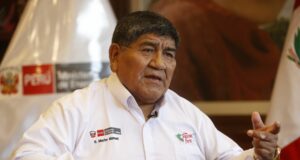 Procuraduría General del Estado solicita inicio de diligencias preliminares contra ministro Rómulo Mucho