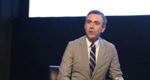 Retiro de AFP no reactivará economía y perjudicará a ciudadanos de a pie