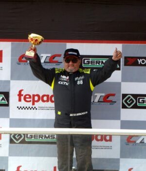 Beto Sánchez ganó de punta a punta el Nacional de Circuito CCCT en «La Chutana»