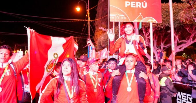 Team Perú logró 100 medallas en I Juegos Bolivarianos de la Juventud en Sucre