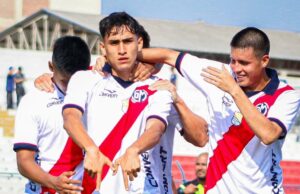 Municipal derrotó a Cantolao 3-2 en inicio de la Liga 2