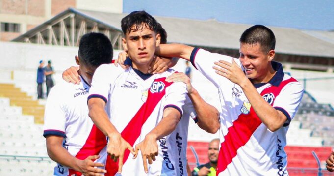 Municipal derrotó a Cantolao 3-2 en inicio de la Liga 2