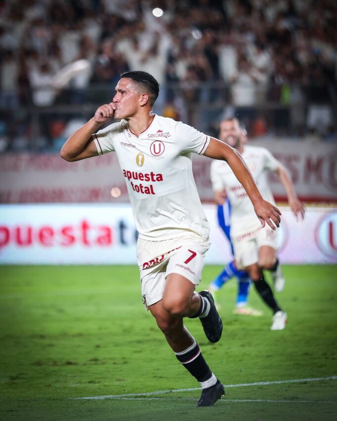 Universitario retomó la punta del Apertura al vencer a Alianza Atlético 1-0