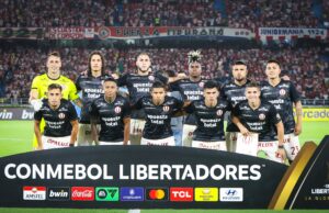 Universitario y Alianza Lima son polos opuestos en la Copa Libertadores