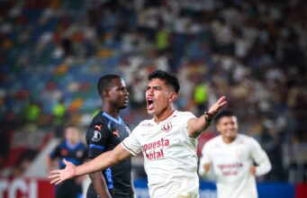Con dos goles del «Tunche» Rivera la «U» le ganó al LDU 2-1 en estreno copero