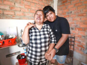 Madre invidente aprendió técnica Shiatsu y sueña con abrir centro de masajes para dar trabajo a personas con discapacidad visual