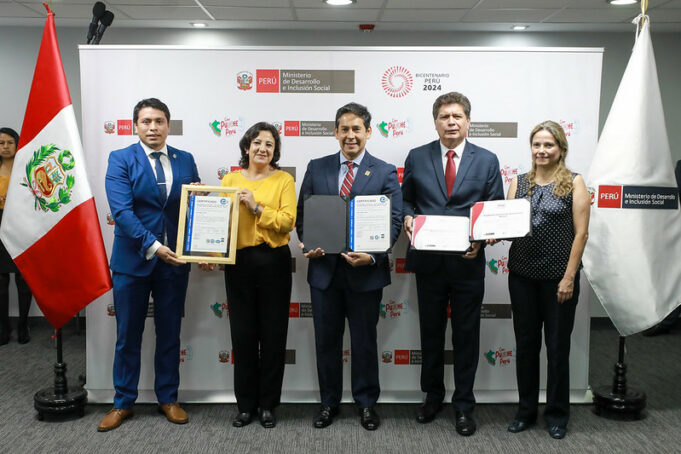 Tambos Midis: 10 nuevos MAC Express brindan trámites gratuitos en 200 centros poblados