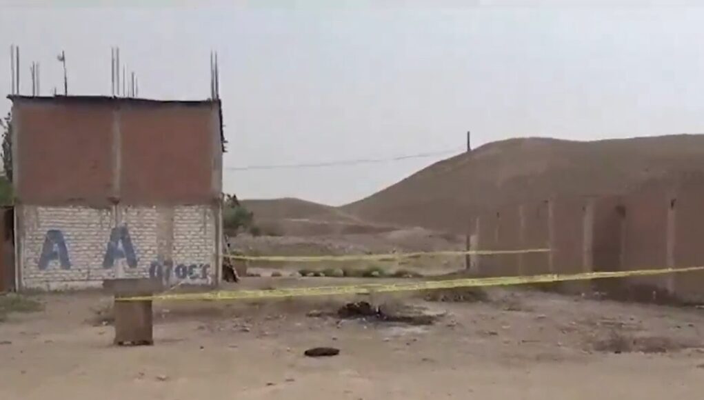 Hallan cadáver calcinado de mujer en Carabayllo