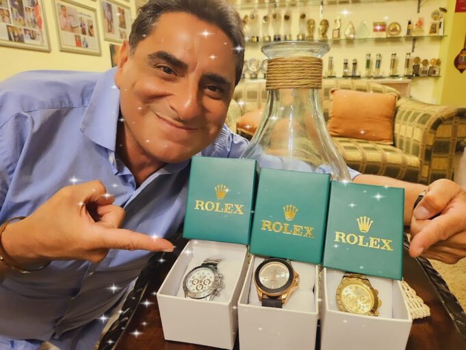 Carlos Álvarez celebrará sus 41 años de vida artística: Regalaré 5 relojes de la marca trolex”