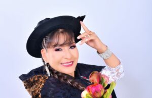 Martina de los Andes celebra 27 aniversario con «Reventonazo Santiaguero»