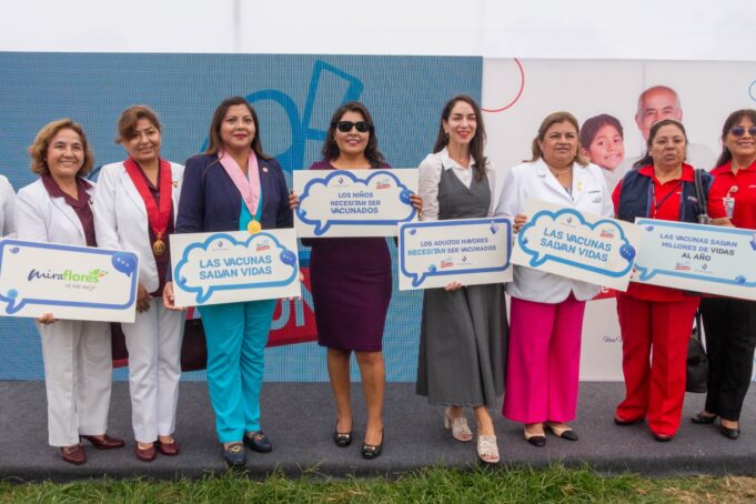 Lanzan campaña “Yo Sí me Vacuno” para incrementar los índices de vacunación en el Perú