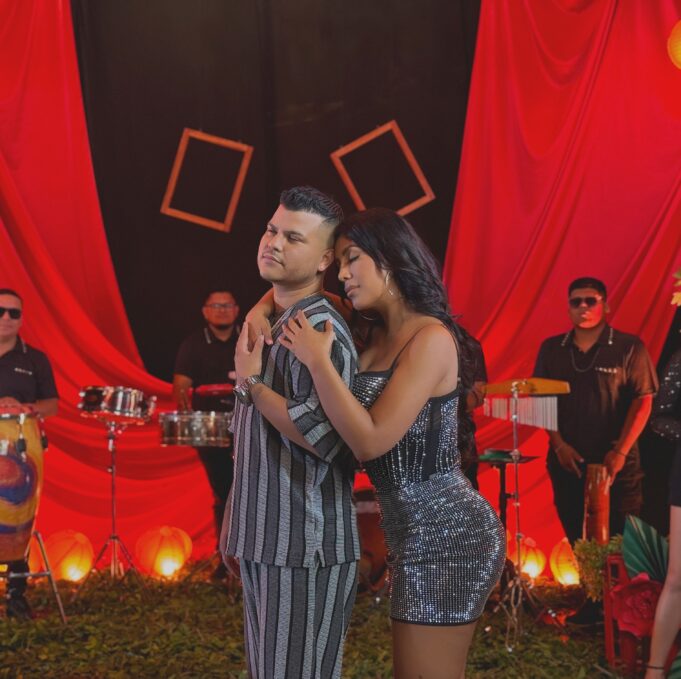 Kate Candela y Jeinson Manuel le cantan al amor