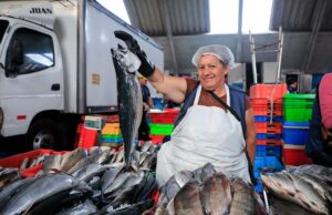 En Semana Santa 2024 se consumió más de 8500 toneladas de pescados y mariscos en el país