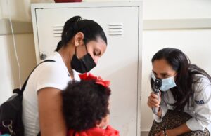 Más de 60 cirugías de obstrucción lagrimal vía endoscópica ha realizado médicos de Instituto Nacional de Salud del Niño