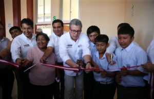 Ministro de Educación se compromete a resolver paralización de obras en instituciones educativas en Piura