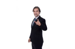 Juan Antonio de Dompablo: presenta su nuevo álbum «Todos vuelven siempre» a ritmo criollo- Flamenco