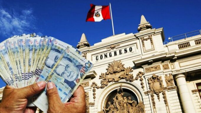 Congresistas se aumentan sueldo de S/ 15,600 a 23,217 porque dicen no les alcanza para su canasta familiar