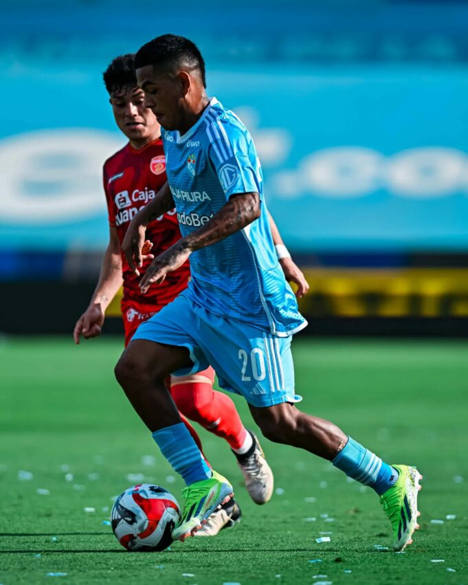 Sporting Cristal volvió a la punta del Apertura al golear a Sport Huancayo 4-0