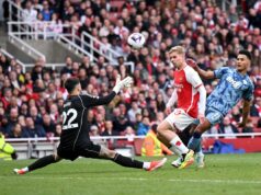 Liverpool y Arsenal dejaron la mesa servida al City que es líder de la Premier League