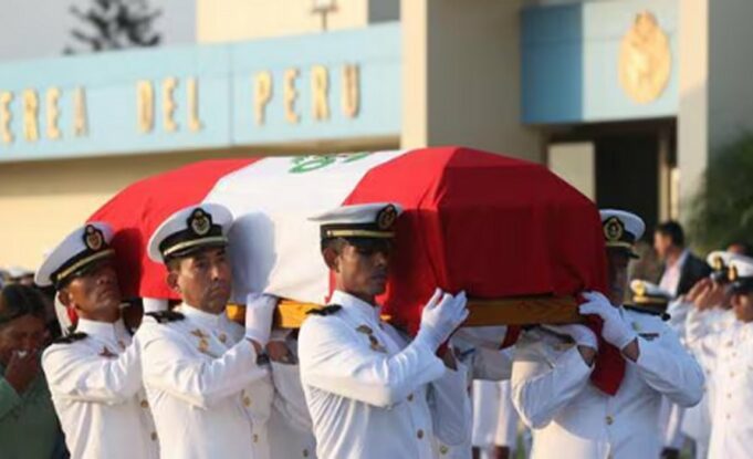 Rínden homenaje póstumo a técnico MGP Edgar Tiburcio caído en el Vraem