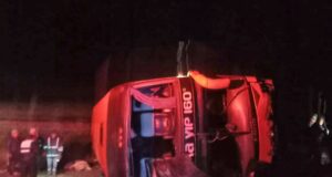 Puno: 11 fallecidos y varios heridos tras despiste y vuelco de un ómnibus