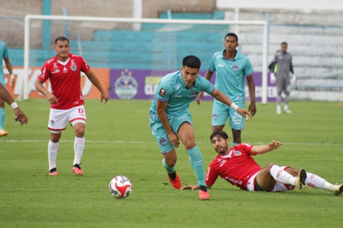 Comerciantes Unidos venció a Unión Comercio 3-1 que sigue último en el Apertura
