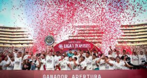 Universitario goleó a Los Chankas 4-0 y es el ganador del Torneo Apertura