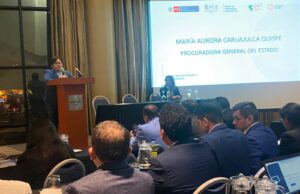 Procuradora General del Estado, María Caruajulca Quispe, participa de Taller de Litigación oral para procuradores de todo el país