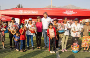 Cerca de 10,000 mamitas celebraron su día en Pachacámac