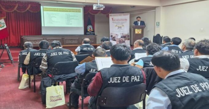 Poder Judicial: órgano de control capacitó a más de mil quinientos jueces de paz de todo el país